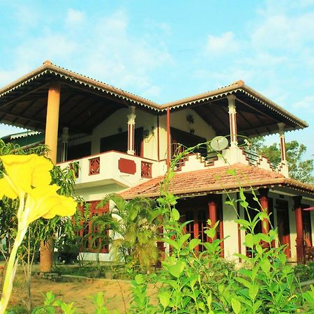 Sinhagiri Villa Sigiriya Bagian luar foto