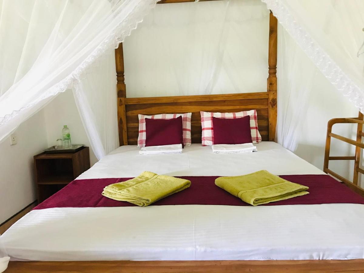 Sinhagiri Villa Sigiriya Bagian luar foto