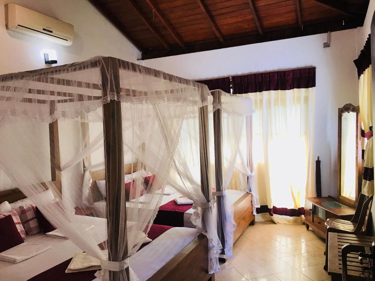 Sinhagiri Villa Sigiriya Bagian luar foto