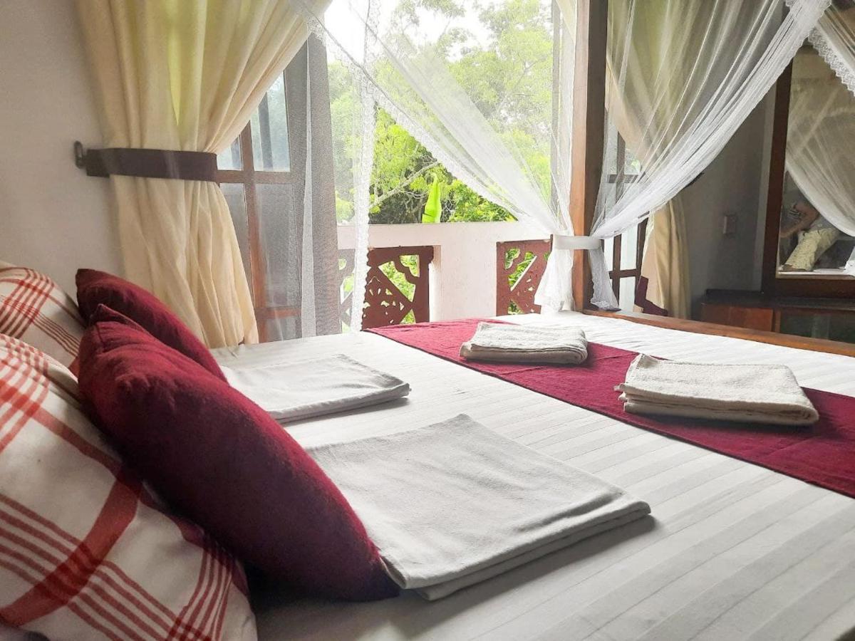 Sinhagiri Villa Sigiriya Bagian luar foto