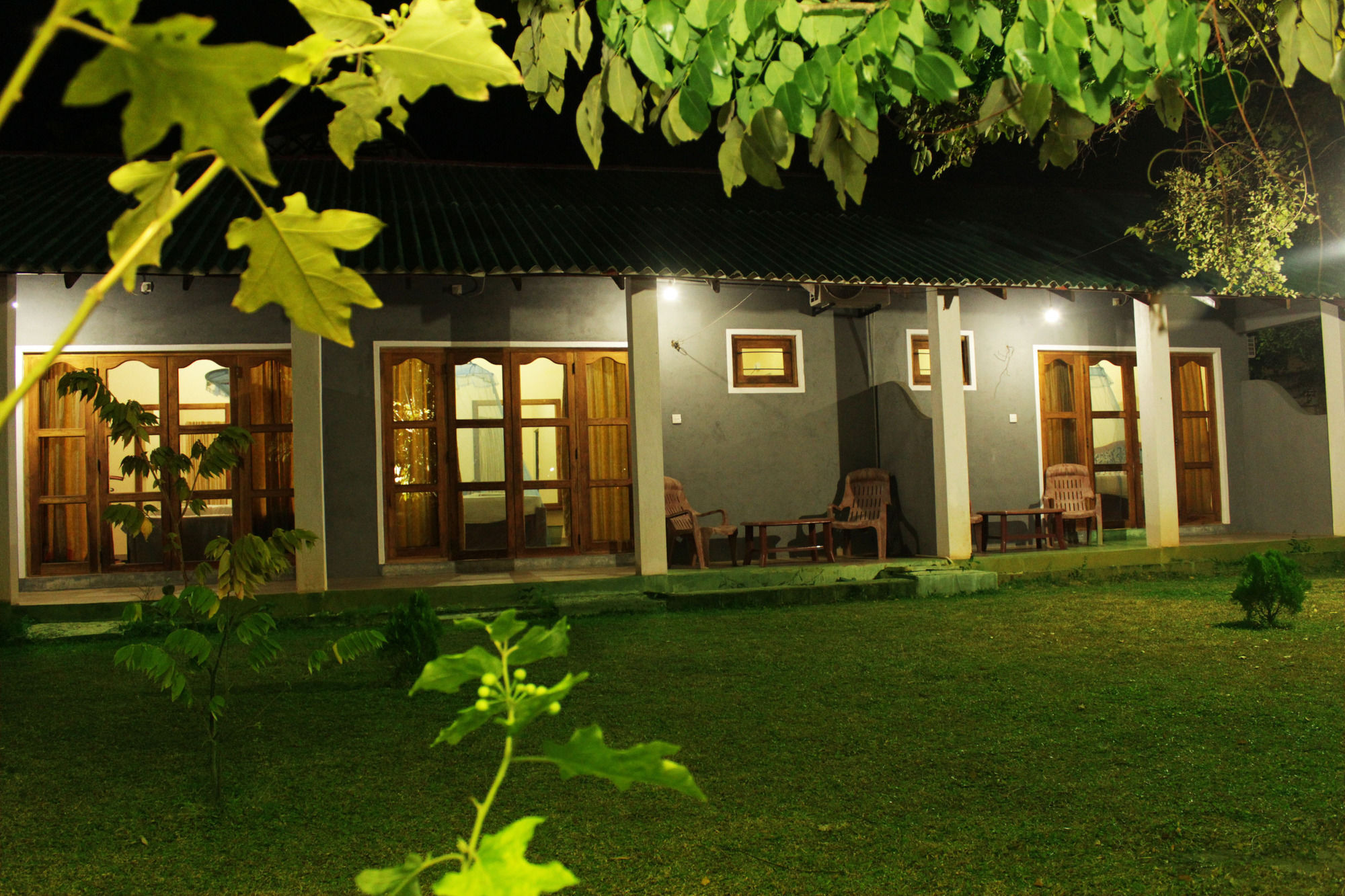 Sinhagiri Villa Sigiriya Bagian luar foto